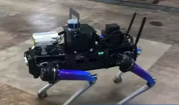 這個機器狗太棒了!可以代替警員在高危場所出生入死