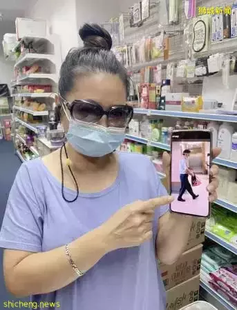 偷超市零食 老汉逃跑 3女力擒