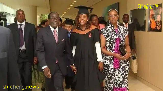 【教育】“人间作精”虞书欣竟是新加坡海归