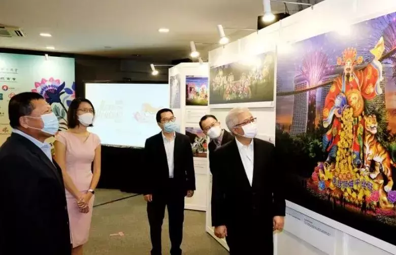 今年春到河畔允許更多人參加，載歌載舞快來看看吧