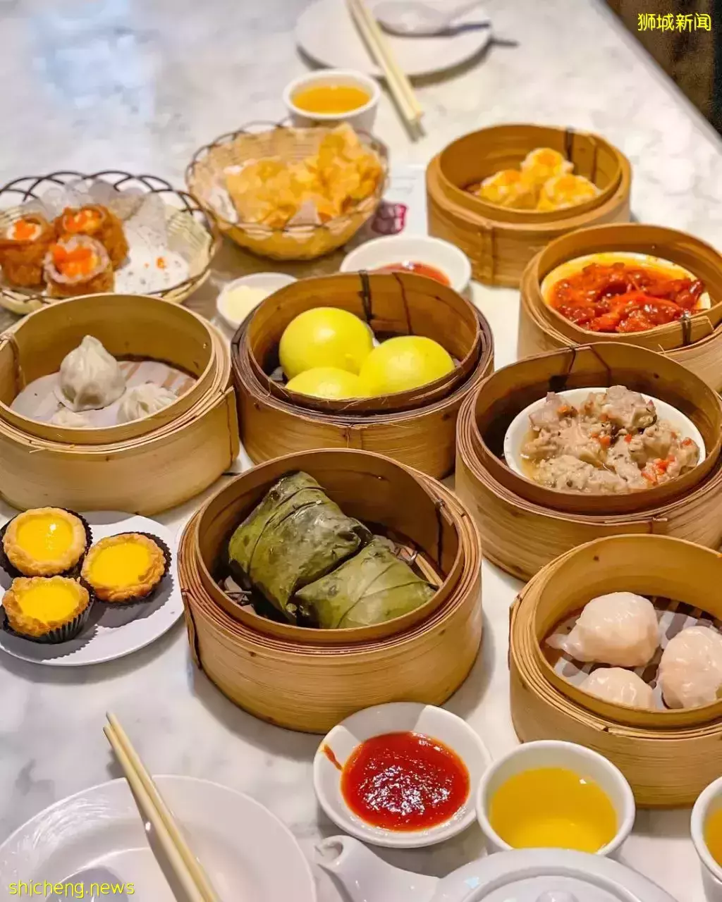 牛车水老牌港式点心🥢 热气腾腾的传统滋味!20多种点心,还有特制小食、肠粉、汤品、 甜品