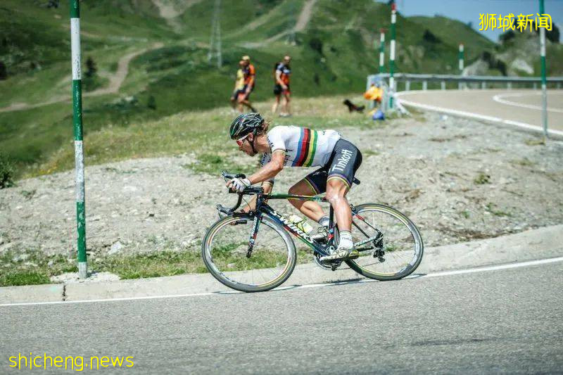 今天新政生效!衛生部長:疫情已改善,新加坡拒打疫苗者需自費治新冠,中國網友叫好