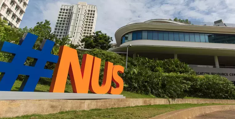 國大女生哭訴:給新加坡餐廳留了差評,他們竟找上學校