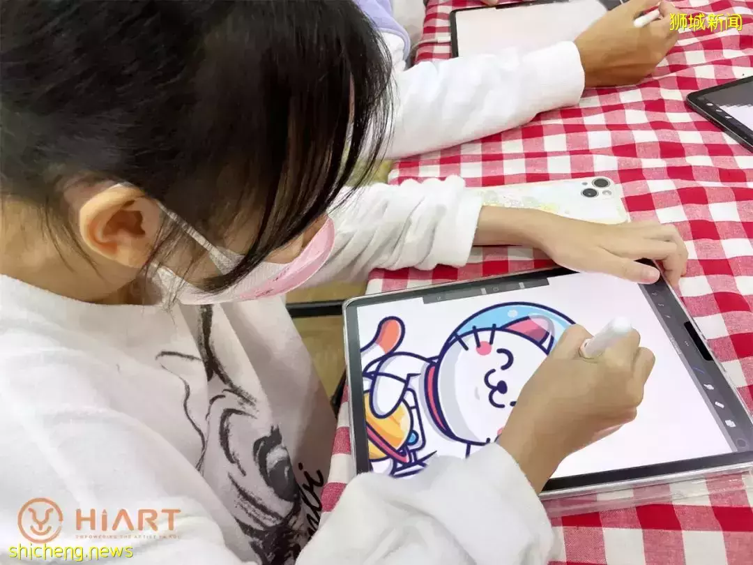 惊!新加坡10岁女孩一幅画卖40万美金,这个火爆行业月薪10万都招不到人