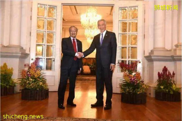 李光耀含泪宣布独立，新加坡与马来西亚间一段不得不提的爱恨情仇