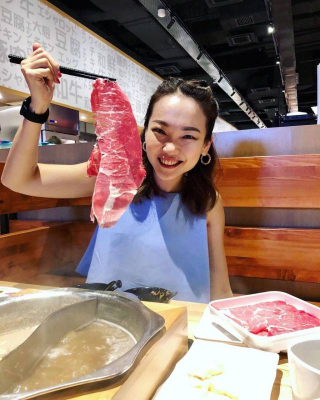 日式火鍋牛摩Wagyu More，Bugis Junction開設首家分店！自助價格最低S$16.90起，現推3人同行1人免費
