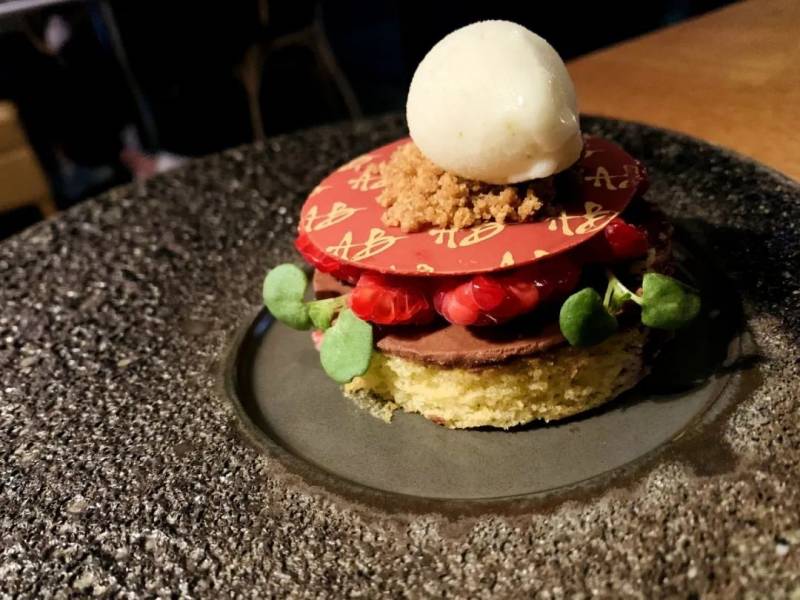 聽說這家馬上就要評上米其林後漲價？帶你探店Akira Back