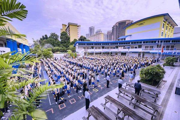 今天开学，学校都做好哪些准备帮助孩子适应开学第一天呢