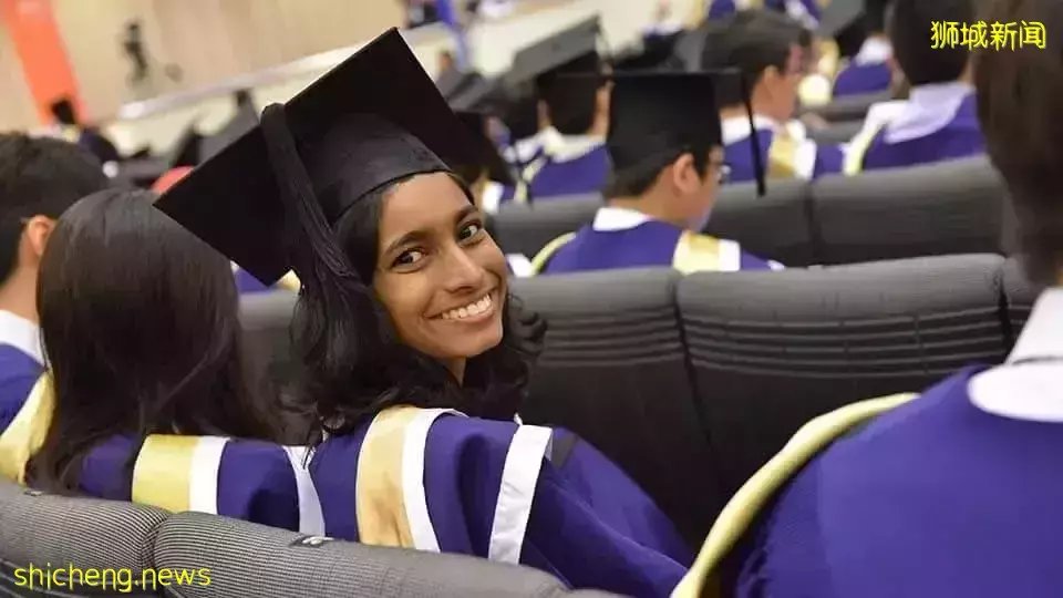 新加坡議員建議給學曆畢業證設“有效期”，不再終生制！網友炸了