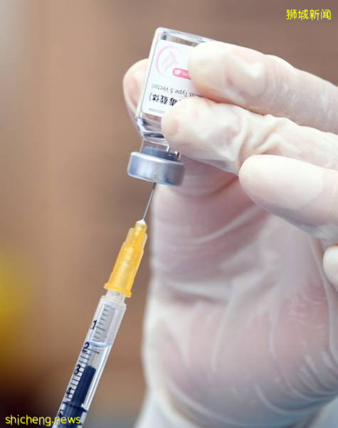 是否接種新冠疫苗追加劑?看看每個國家是怎麽做的