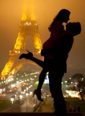 擁抱情人節到來之際,小藍爲你盤點坡島浪漫&性價比最高的拍拖勝地