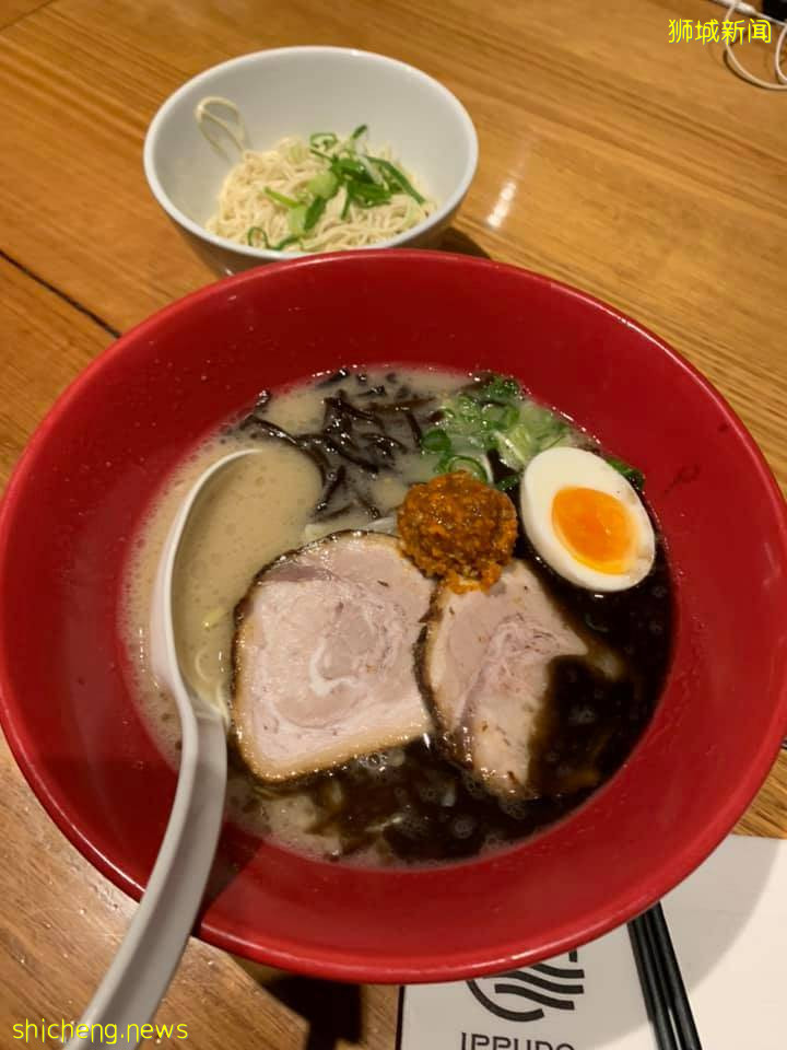 一风堂Tanjong Pagar店四周年庆,7月19日全部拉面买一送一