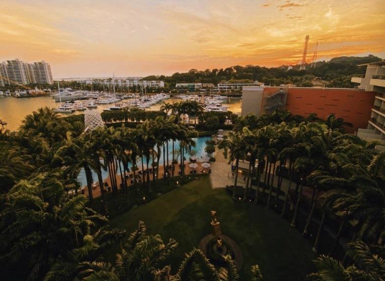 惊!新加坡酒店欢迎“男男”入住,网友们沸腾了