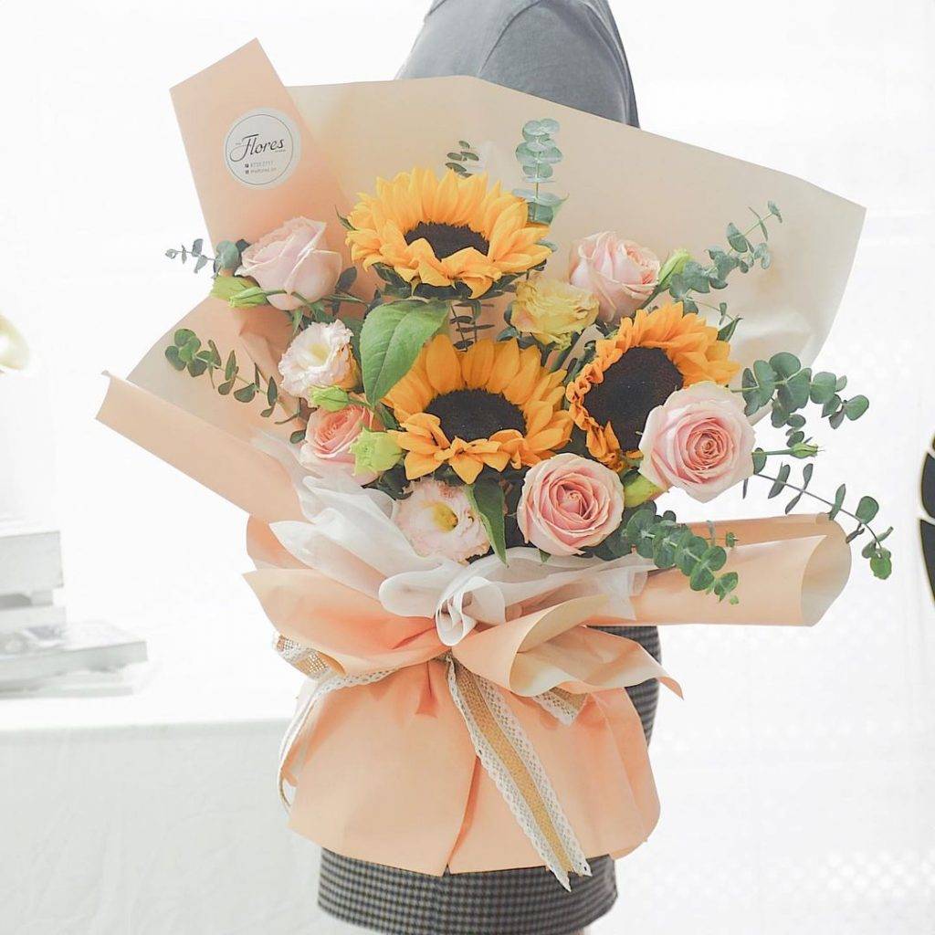 一日花仙子🌸 城市裏的小花園“The Flores Studio”花藝工作坊💐 打造屬于自己的夢幻花束