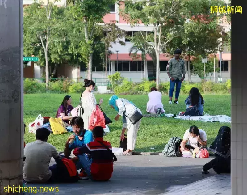 新加坡有人故意感染新冠,因爲這些“好處”!芽籠偷開派對、60個女傭聚集