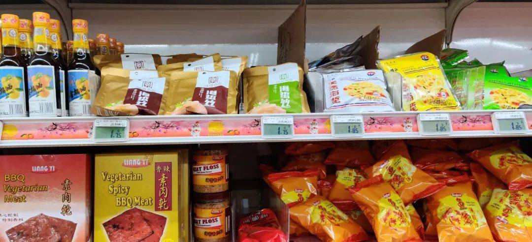 实拍!前晚,新加坡牛车水到处人从众𠈌!这9个地方过年还开门