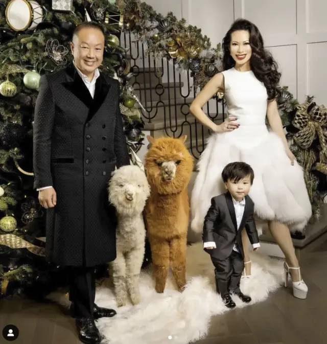 亚洲富豪闪瞎眼,新加坡富二代登网飞真人秀