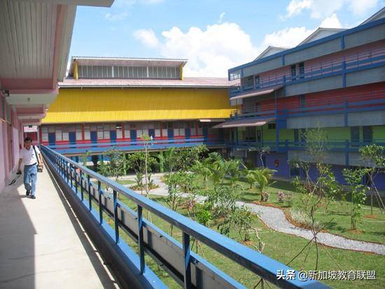 新加坡博伟国际教育学院怎么样