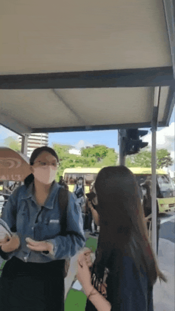 “短短30公里等了621天,曾经抱在怀里的婴儿已经可以跌跌撞撞走向我了”