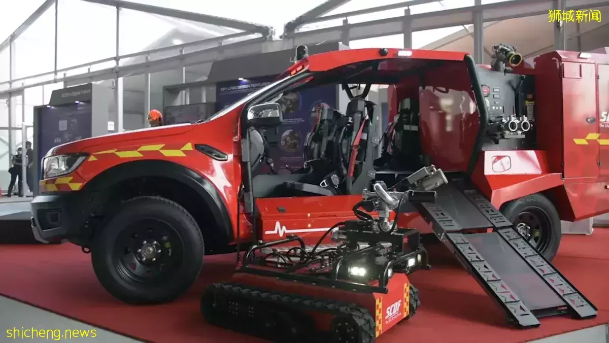 三人就能出動 民防部隊推出第六代輕型消防車