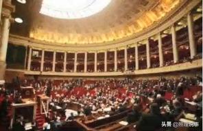 新加坡原來也有總統!可新加坡的現任總統爲啥必須是馬來人?