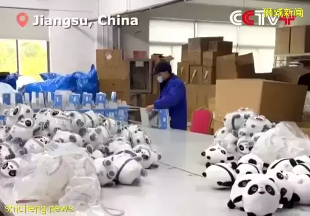 冰墩墩被炒到1000新币?!新加坡最帅议员也“带货”