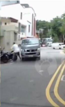撞！撞！撞！遭了哪門子邪！新加坡連續發生車輛交通事故