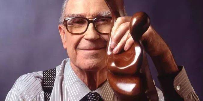 新加坡留学 一不小心，竟然成为全网第一“小作精”虞书欣的校友