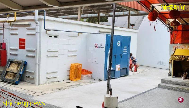 檢測呈陽但無家可歸 六旬婦只好這樣“隔離”