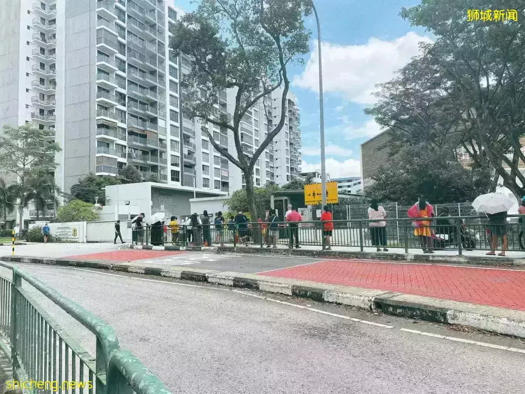 日增2万!亲友纷纷中新冠!新加坡这条小船还能乘风破浪吗