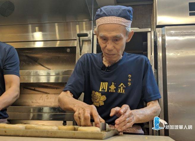 80岁老师傅从一而终，67年来不放弃做糕点，为的只是传承