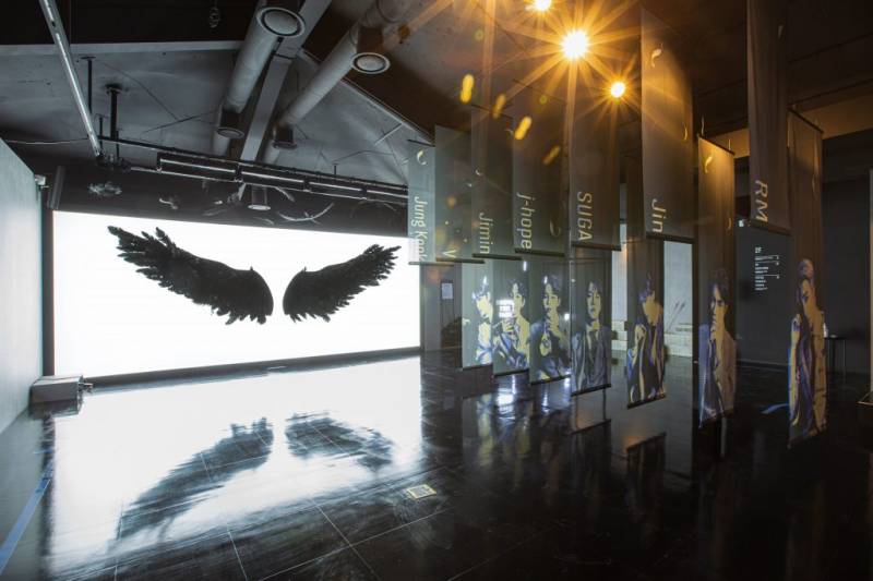 BTS防弹少年团,亚洲线下快闪店😍 新加坡实体店 11月面世,A.R.M.Y请尖叫!📣