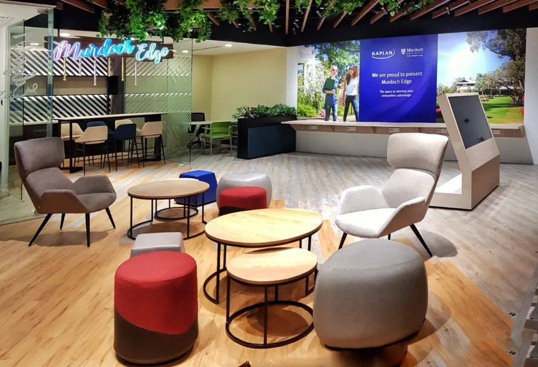 没有什么是一个好专业不能解决的,如果有那就一次性选两个