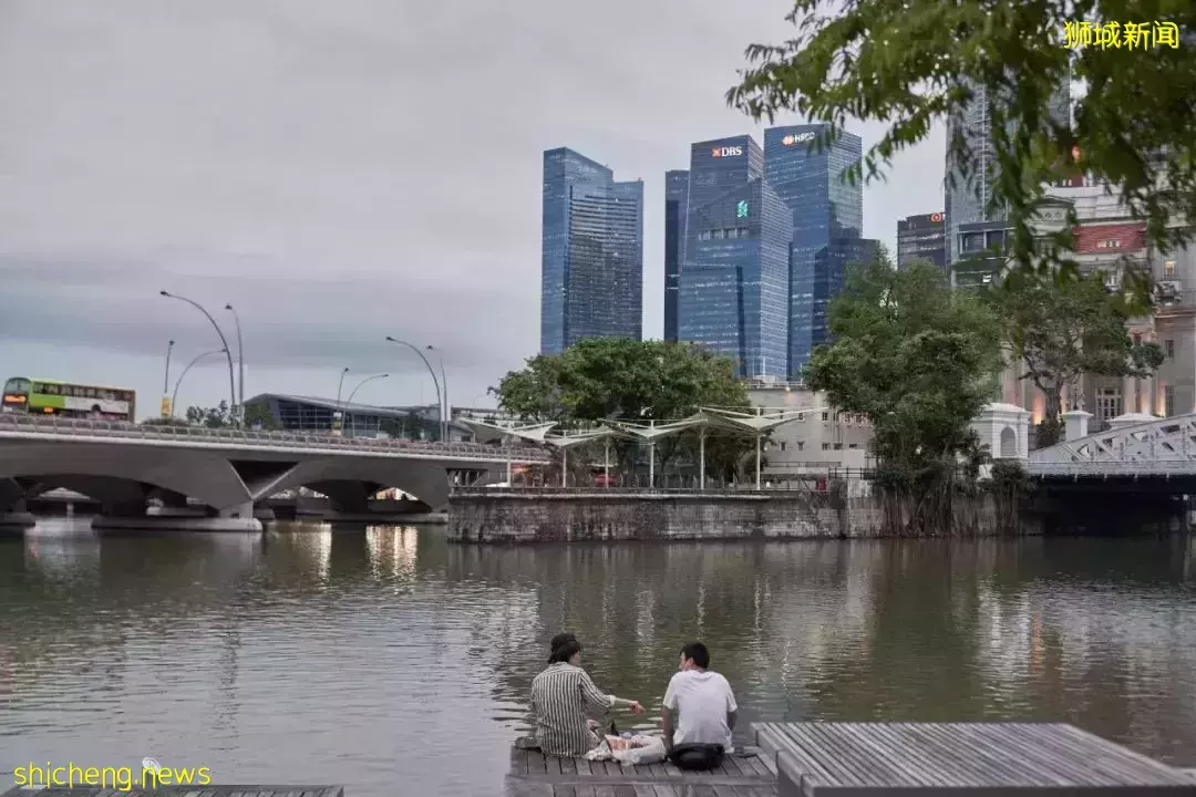 疫情下,新加坡的职场生活变得更艰难了