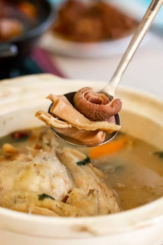 胖胖鸡携新装修强势回归!鸡公煲串烧自助买一送一,无限量供应