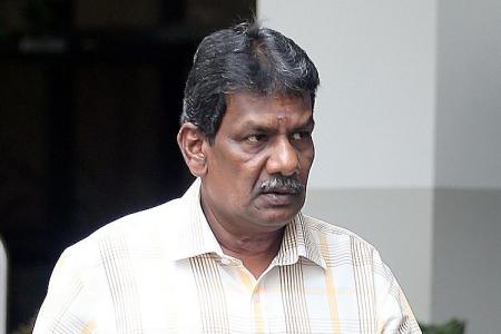 清洁工在伊斯塔纳公园用玩具手榴弹拉响警报，被罚款4500美元