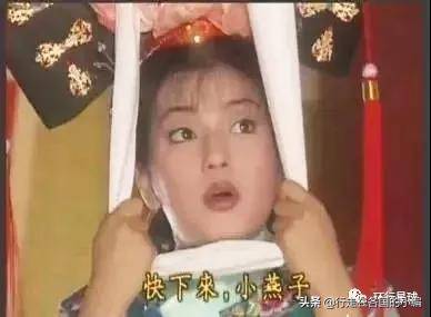 不穿衣服被邻居看到,应该罚款么?爱罚款的新加坡规定你知道多少