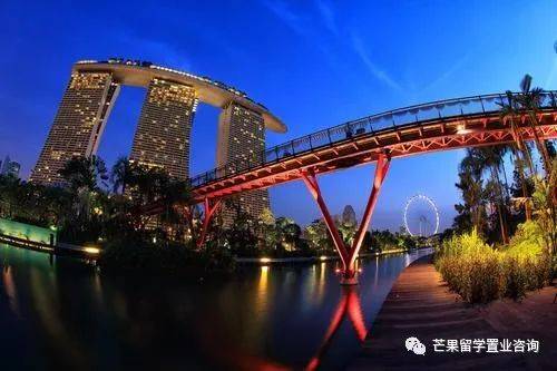 全年经济下跌5.4%、近17万人失业、一大波企业倒闭!新加坡至暗时刻仍在持续