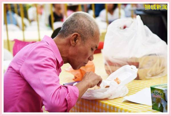 王雷求网民别再投诉  否认直播卖货  赚3000万