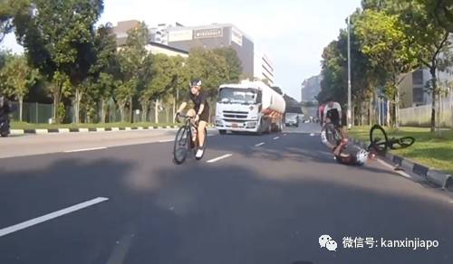 脚踏车骑行者遭金属物体绊倒!差一秒就会被巨型卡车碾过