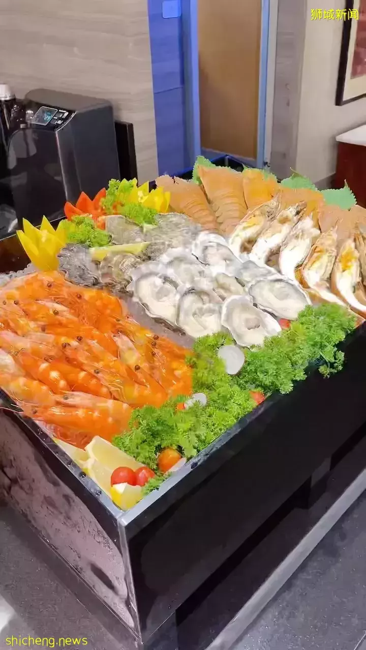 Feast Roxy推出最低$48++的海鲜自助餐‼五六日三时段无限量狂吃,一定要吃回本