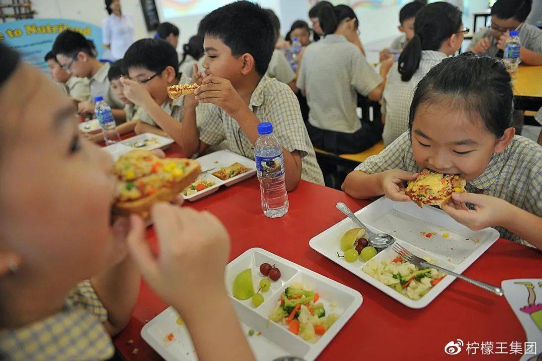 新加坡留學會很貴嗎？2021/2022年新加坡生活費+留學費用分享