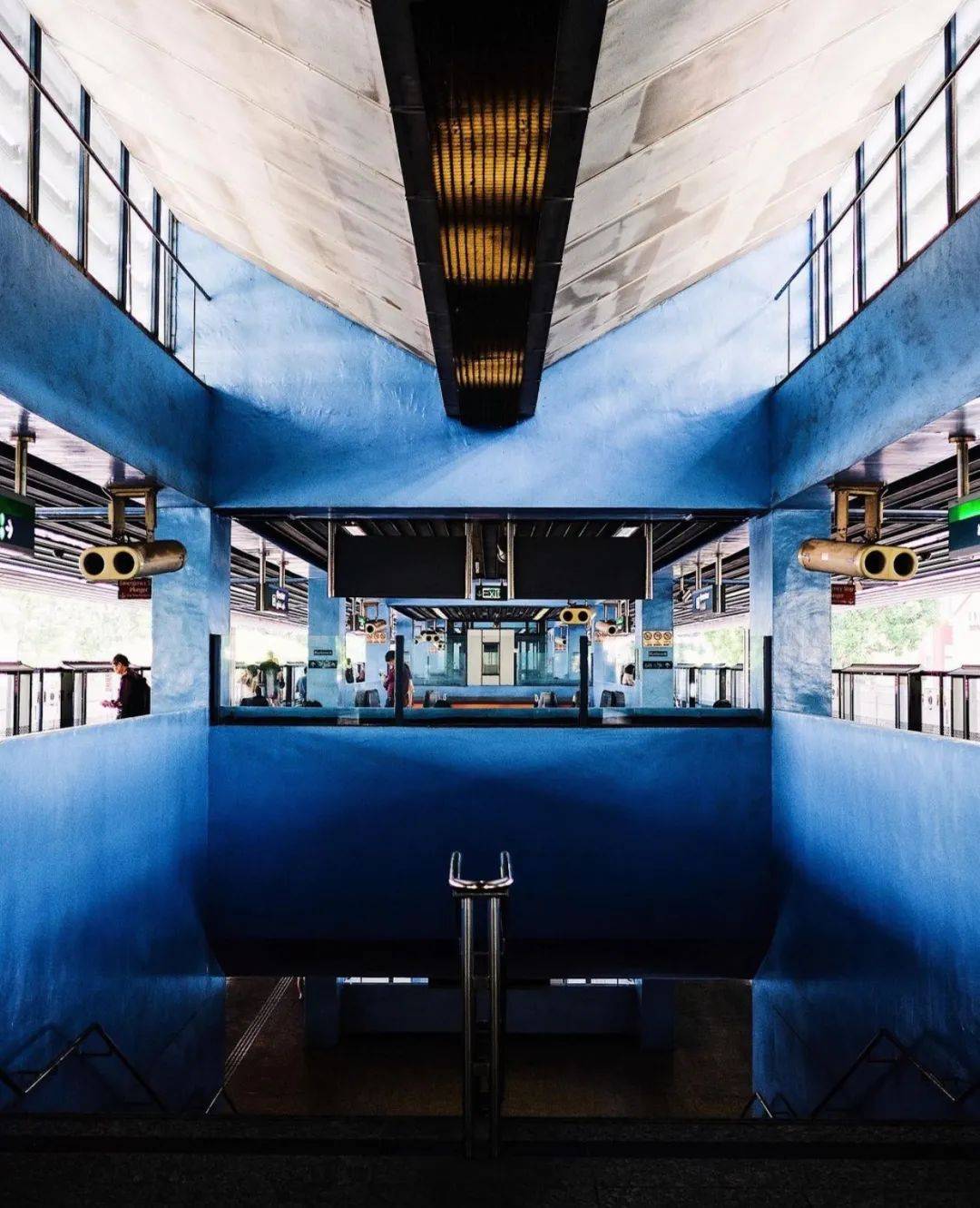 一大波美图来袭~新加坡最美地铁站