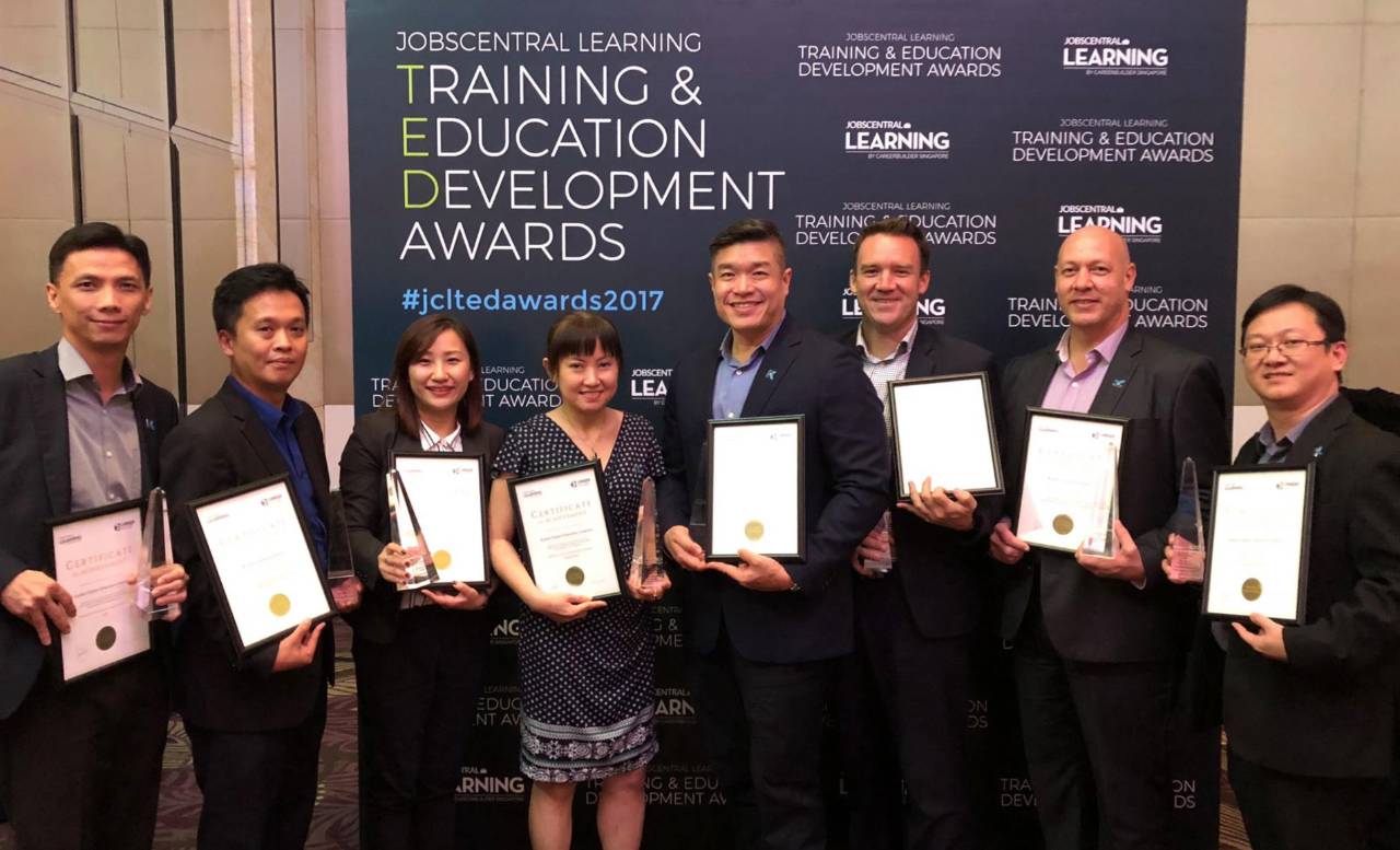 拿奖拿到手软，“最佳私立教育机构”Kapaln新加坡包揽9项大奖！