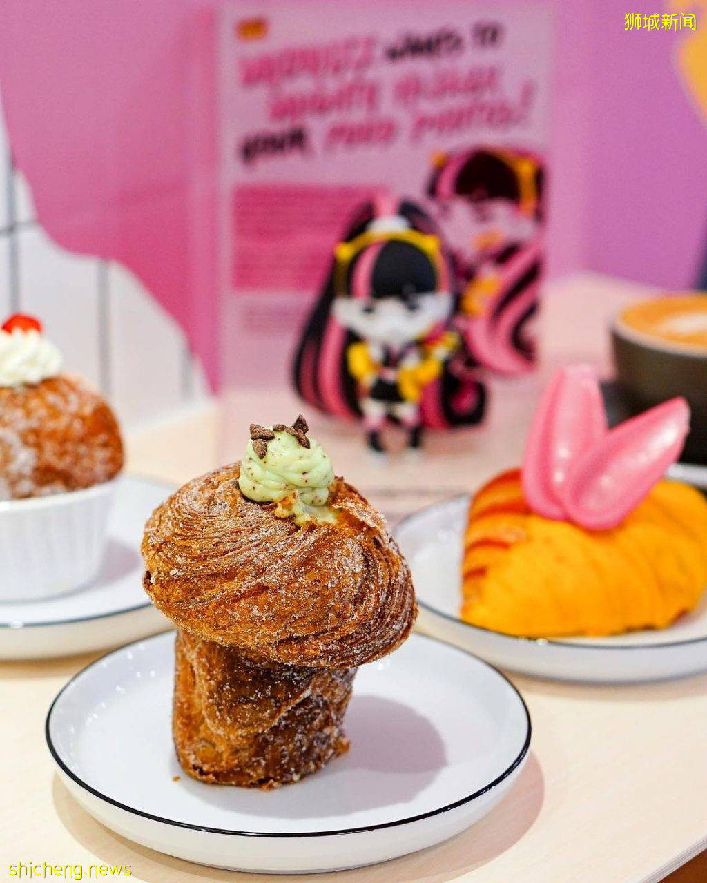 烘焙界混血面包!搜罗新加坡Cruffin好吃处🤤可颂酥脆外表、玛芬松软口感,好吃又好拍💕