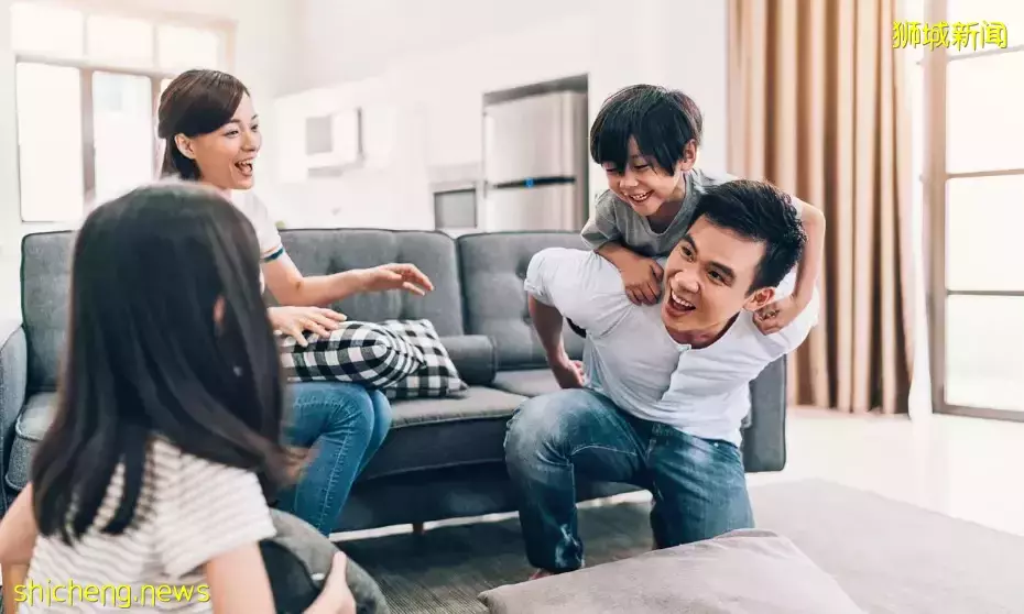 成龙也发声！你想像不到，新加坡对女人有多好