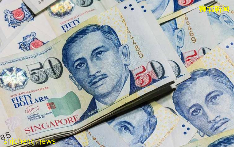 李显龙总理晒小贩中心美食,提醒“以后吃饭会多付点钱”