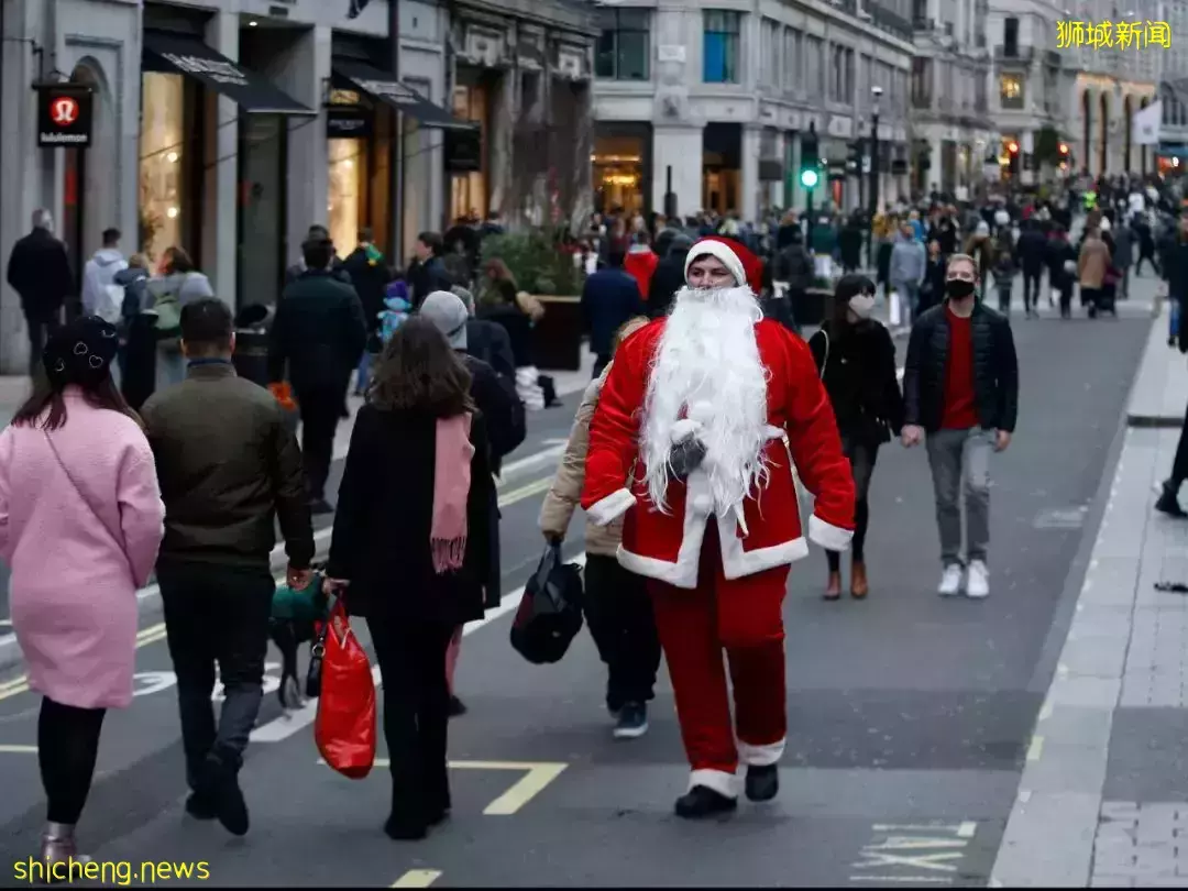韩国失控!“共存”45天后紧急叫停!新加坡现24例奥密克戎,张文宏预测明年恢复正常生活