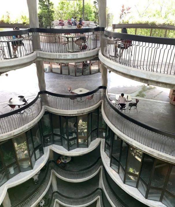 新加坡最新調查顯示好環境有利學習，新加坡的大學環境如何