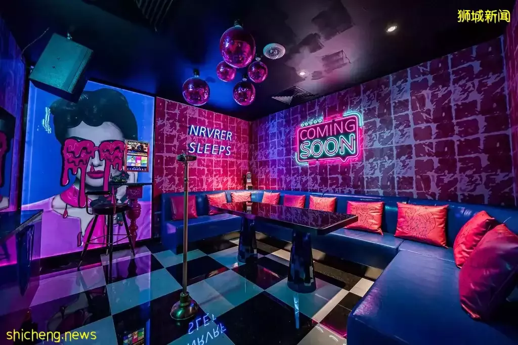 麥霸請注意！新加坡爆好評KTV盤點 · 高顔值包廂 + 超震撼音響效果+無限暢飲 · 千萬別說你只知道一個